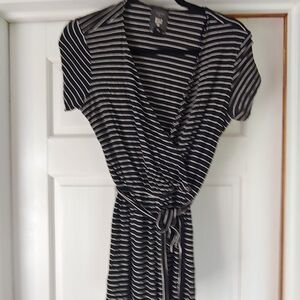 Billabong Black and White Striped Garment